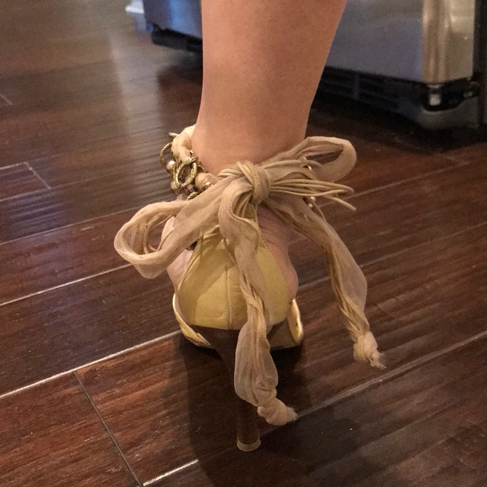 Stuart Weitzman High Heel - Picture 8 of 8